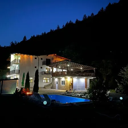 Villa Green Heaven Sarajevo Exterior photo